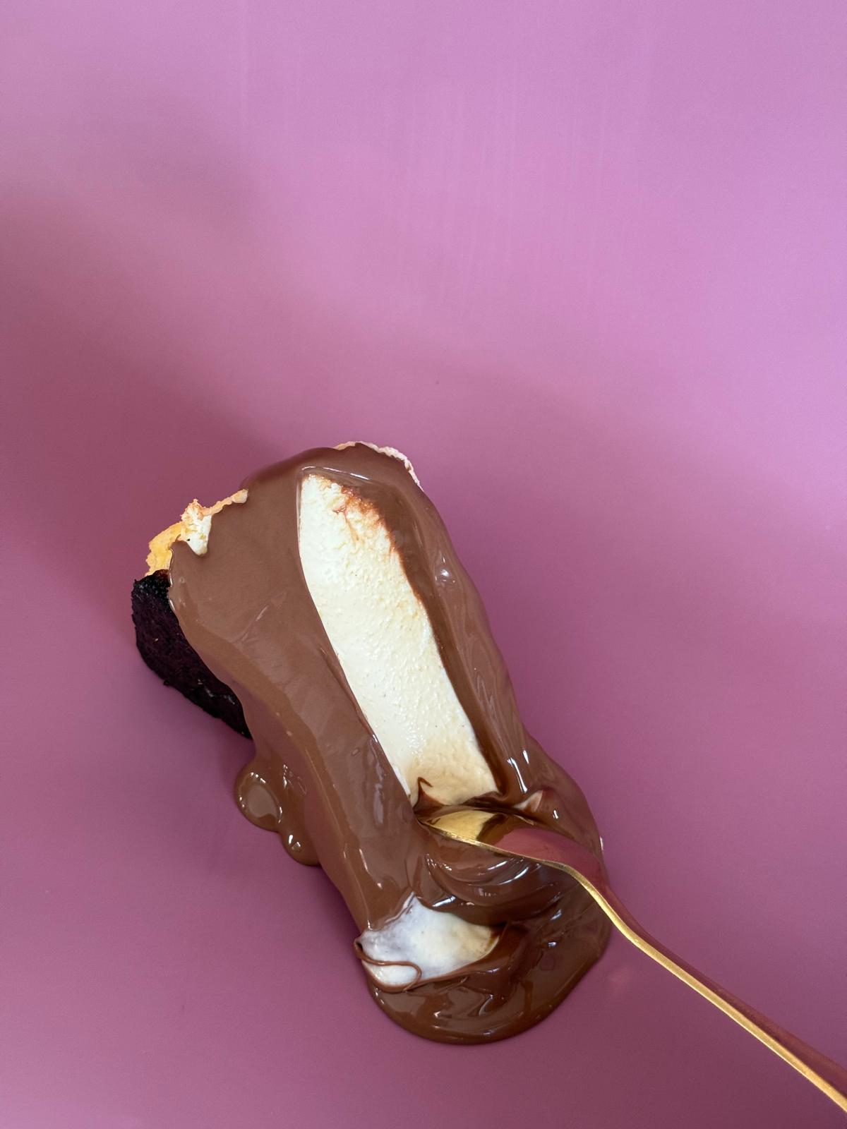 Creamy Basque cheesecake with chocolate - authentic burnt cheesecake